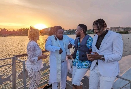 Eno Beats with Artists